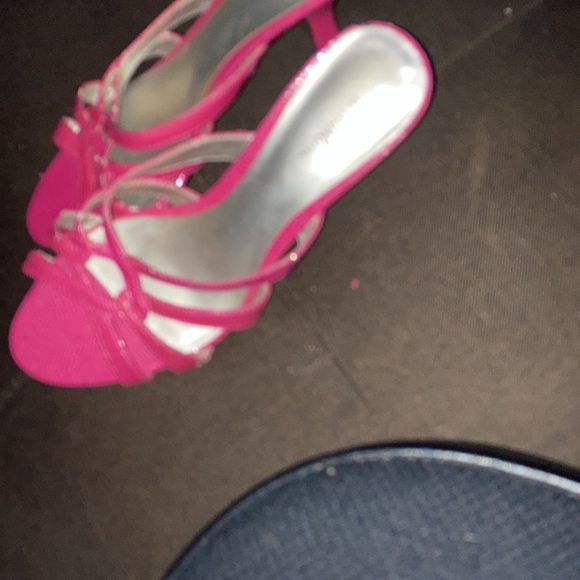 Jacqueline smith pink sandals - Picture 4 of 5